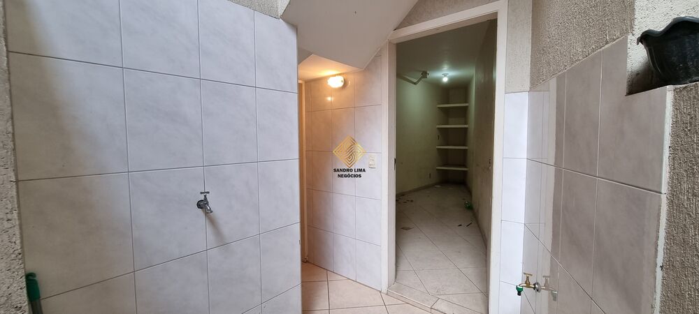 Casa à venda com 4 quartos, 200m² - Foto 9