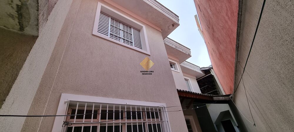 Casa à venda com 4 quartos, 200m² - Foto 3