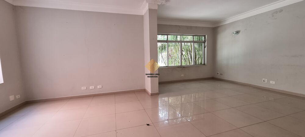 Casa à venda com 4 quartos, 200m² - Foto 4