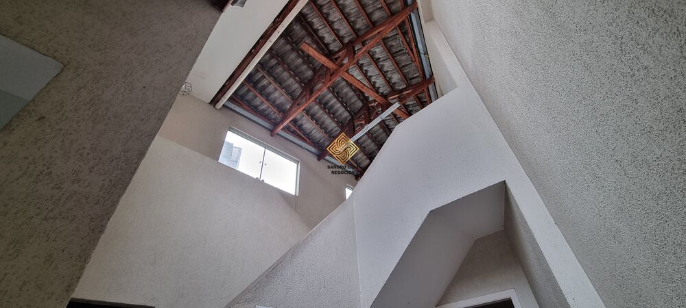 Casa à venda com 4 quartos, 200m² - Foto 8