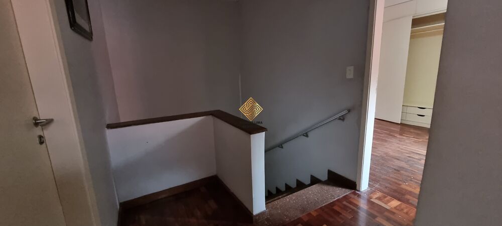 Casa à venda com 4 quartos, 200m² - Foto 21
