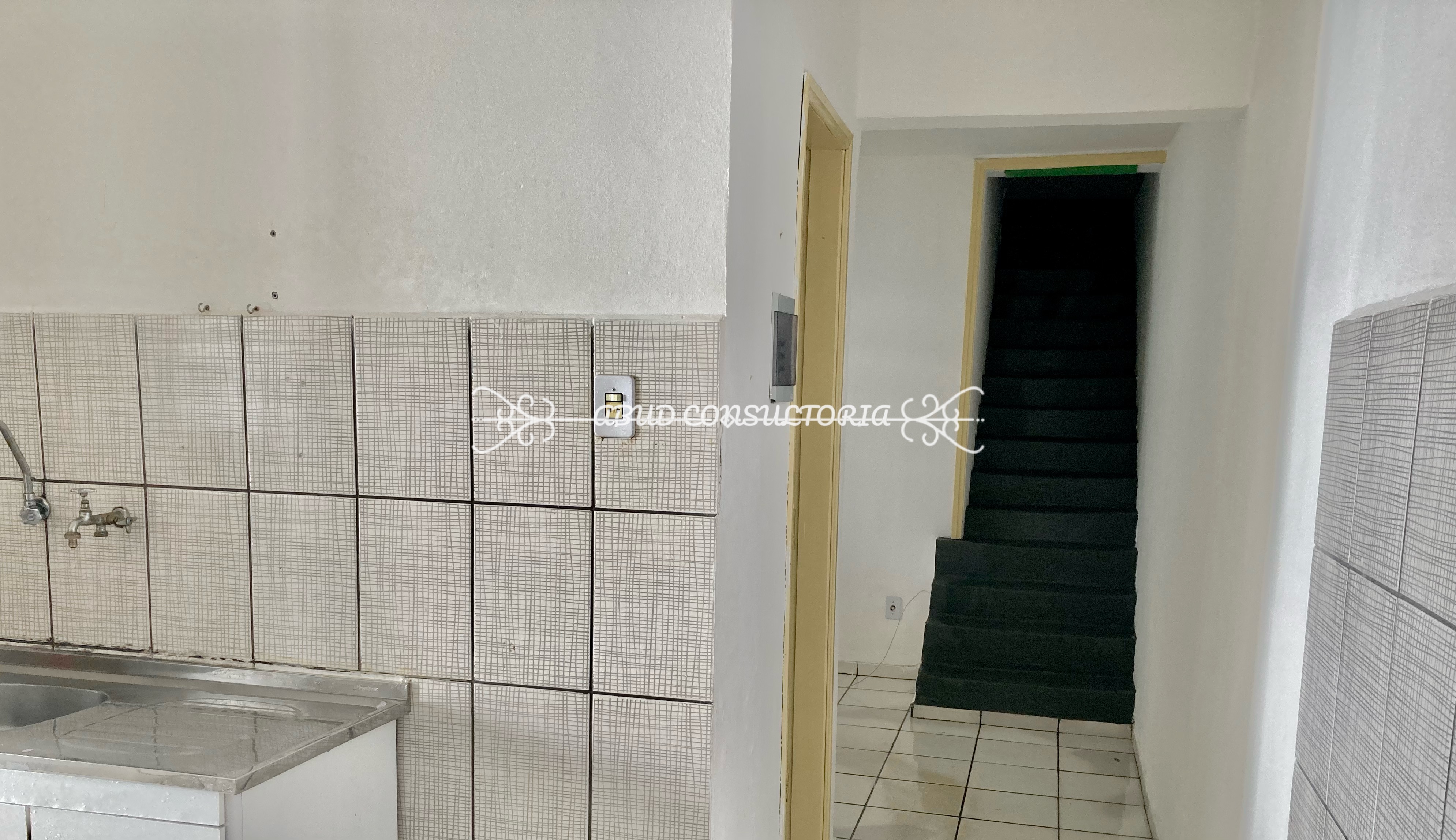 Casa à venda com 3 quartos, 180m² - Foto 11