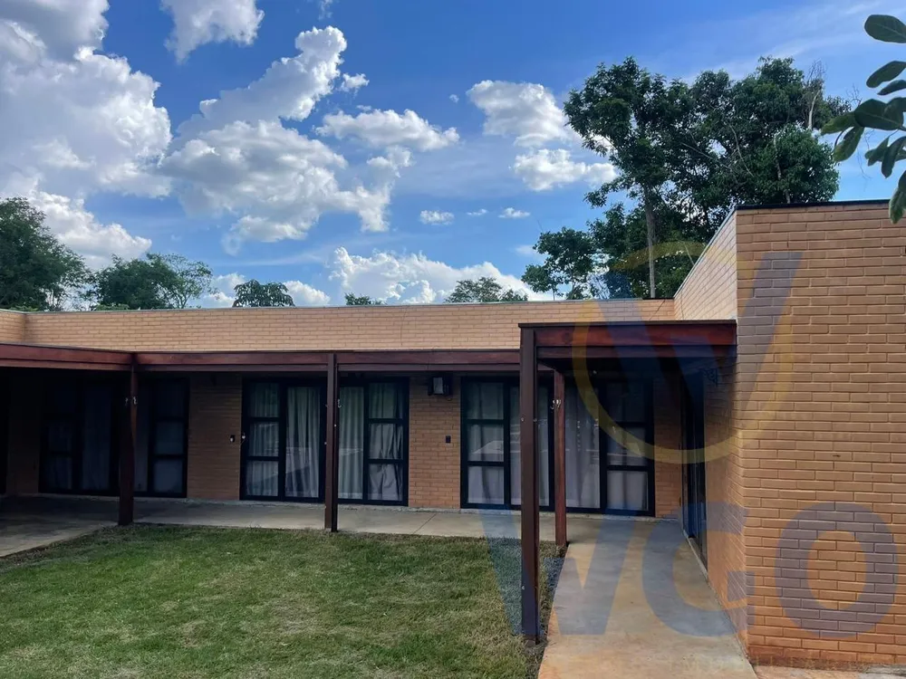 Casa, 8 quartos, 121000 m² - Foto 12