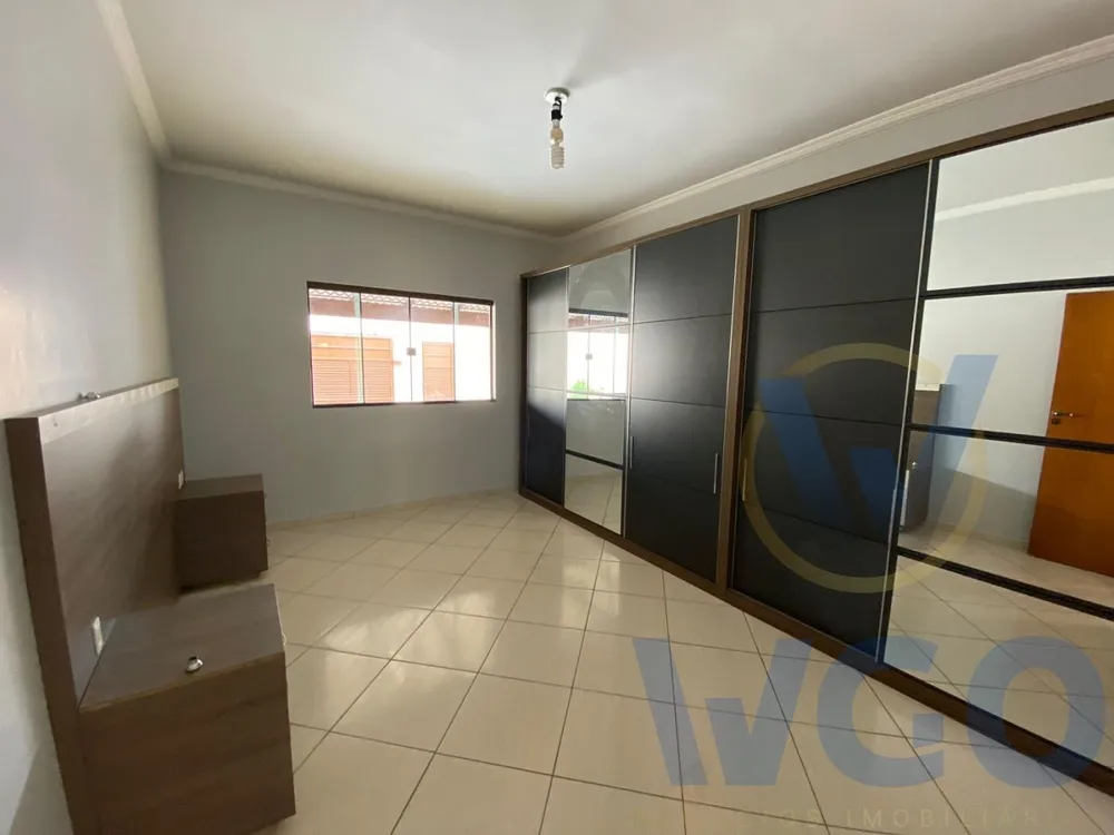 Casa, 5 quartos, 266 m² - Foto 3