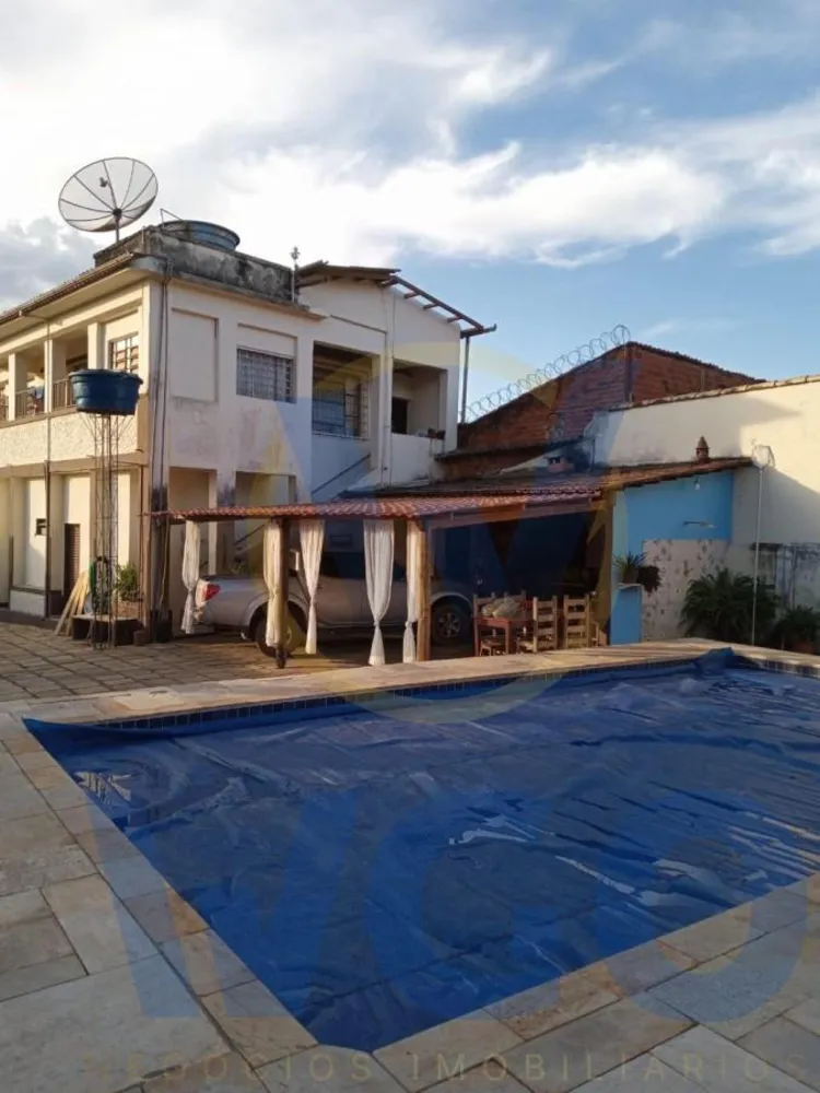 Casa, 10 quartos, 832 m² - Foto 2