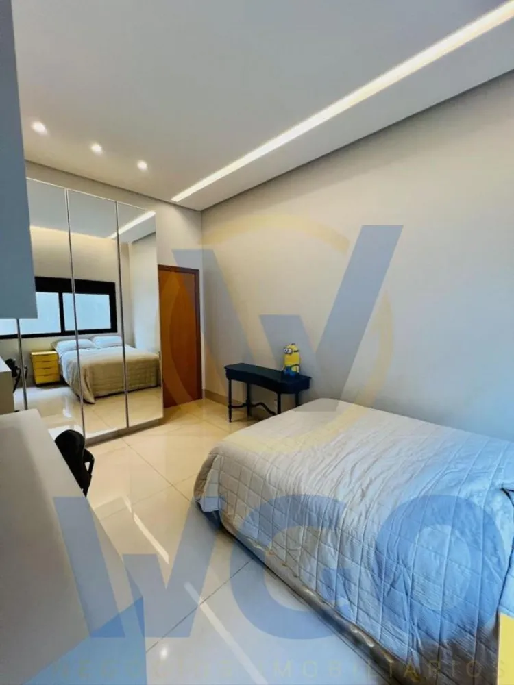 Casa, 4 quartos, 250 m² - Foto 4