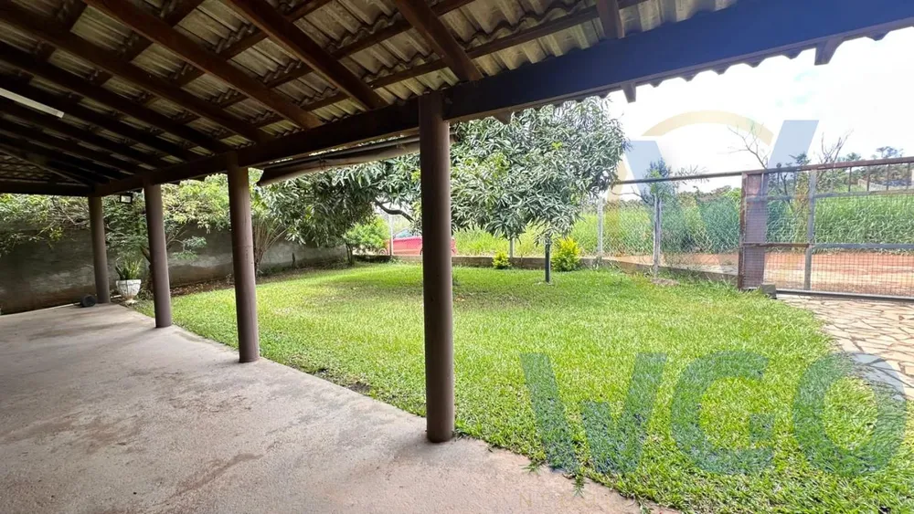 Chácara, 3 quartos, 4000 m² - Foto 1