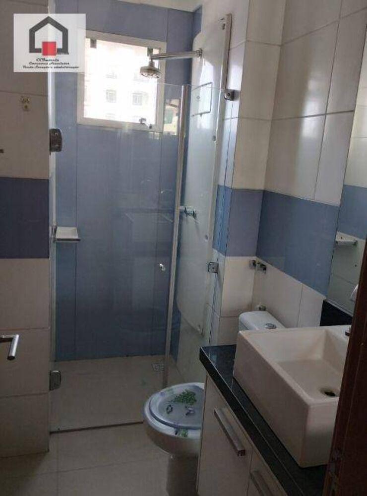 Apartamento para alugar com 3 quartos, 240m² - Foto 1