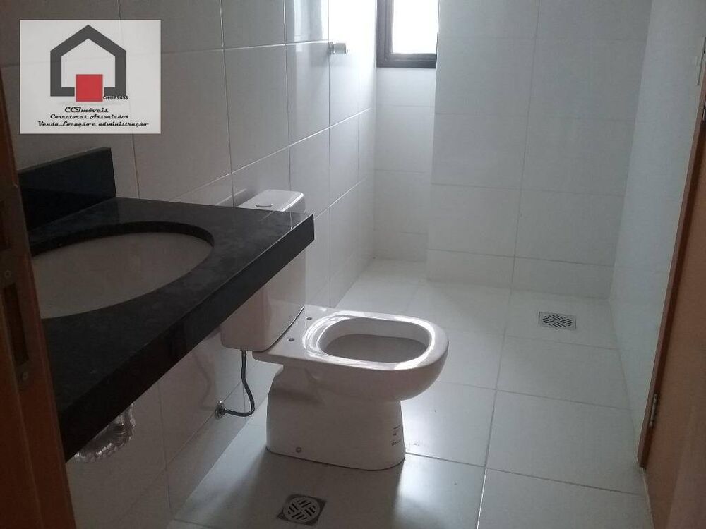 Apartamento à venda com 3 quartos, 198m² - Foto 3