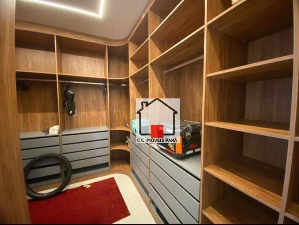 Casa de Condomínio para alugar com 4 quartos, 360m² - Foto 2