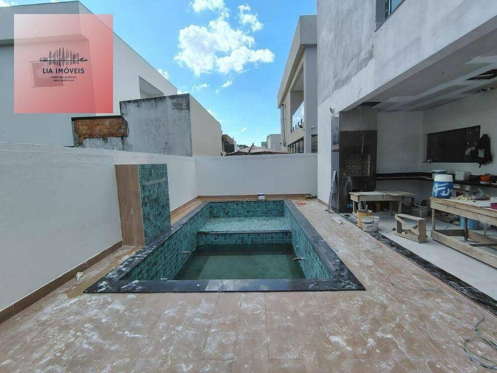 Casa de Condomínio à venda com 5 quartos, 418m² - Foto 4