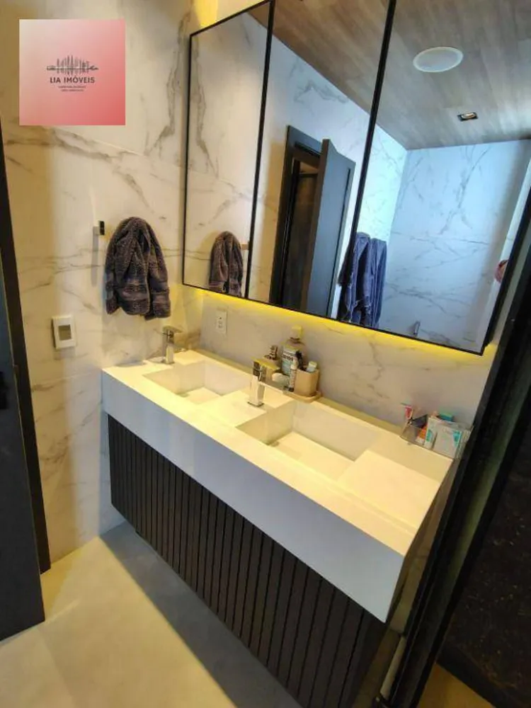 Cobertura, 3 quartos, 220 m² - Foto 14