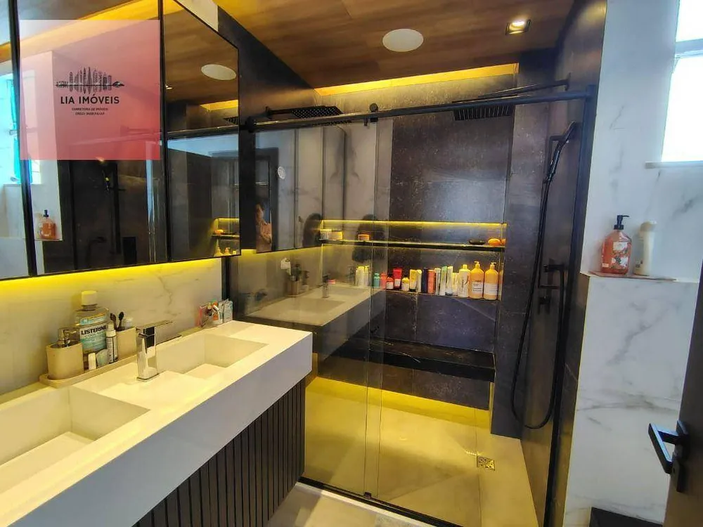 Cobertura, 3 quartos, 220 m² - Foto 13
