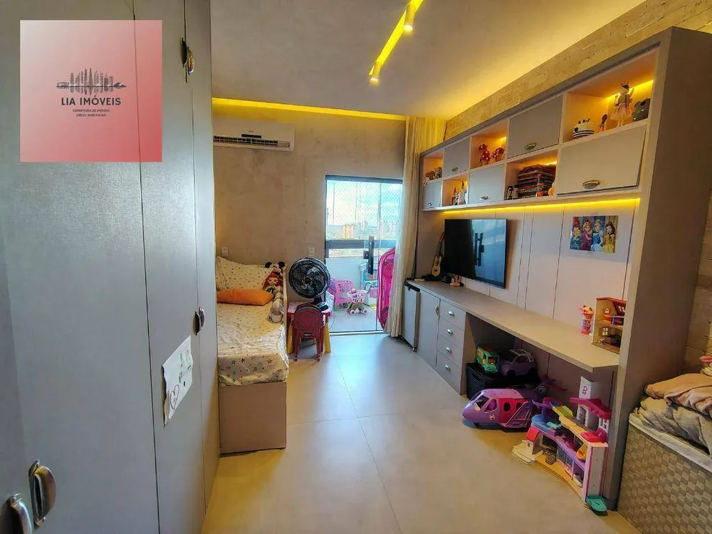 Cobertura, 3 quartos, 220 m² - Foto 6
