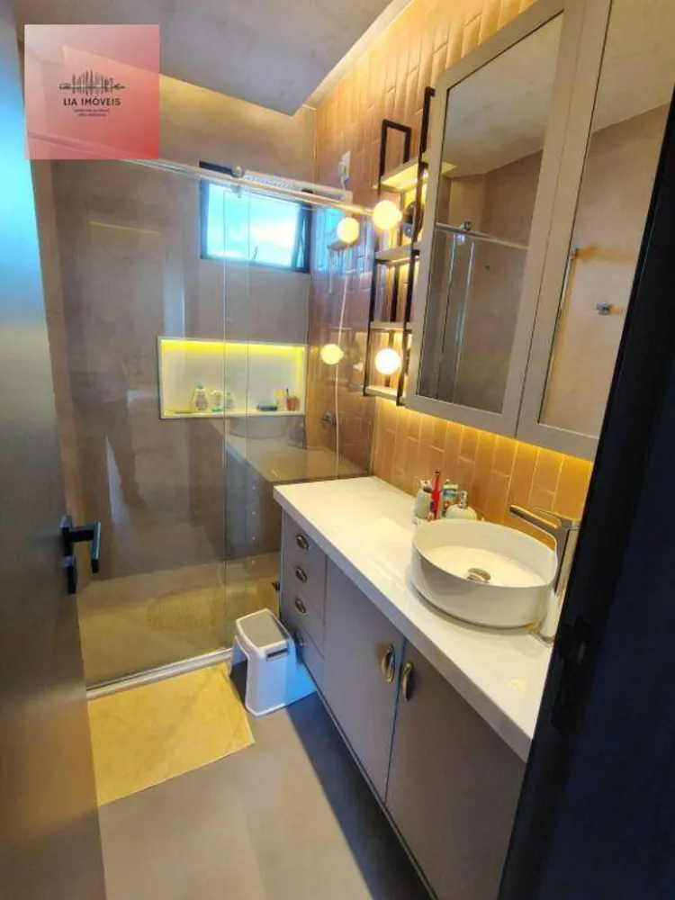Cobertura, 3 quartos, 220 m² - Foto 4