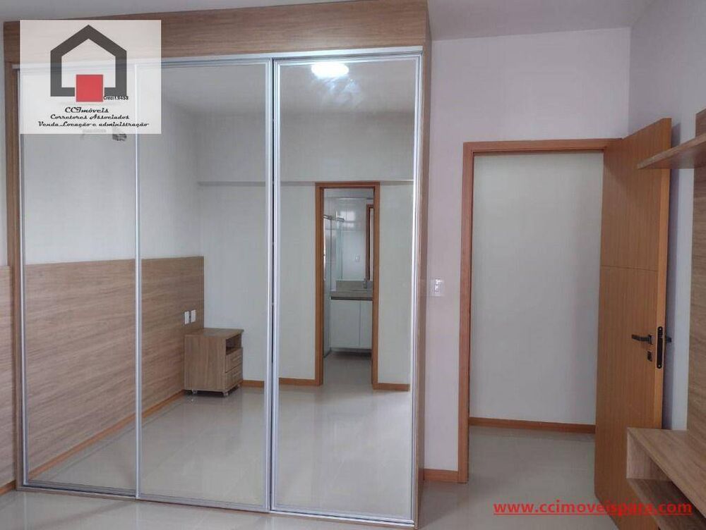 Apartamento para alugar com 3 quartos, 181m² - Foto 2
