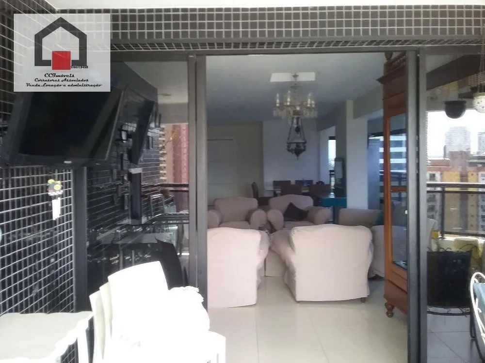 Apartamento, 3 quartos, 198 m² - Foto 2