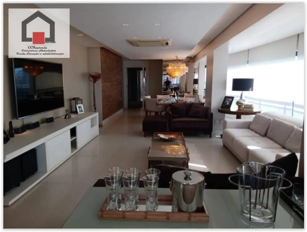 Apartamento, 3 quartos, 198 m² - Foto 1