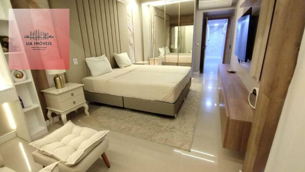 Apartamento à venda com 3 quartos, 181m² - Foto 3