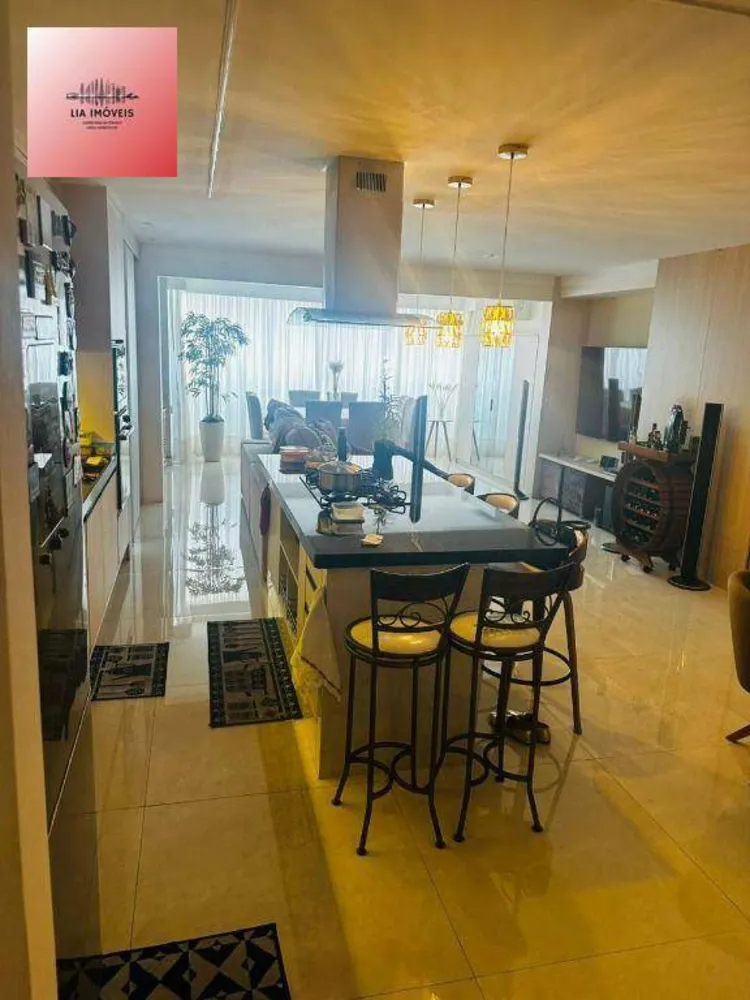 Apartamento, 3 quartos, 125 m² - Foto 1