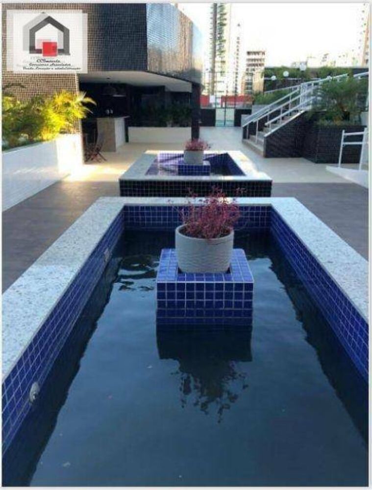 Apartamento à venda com 3 quartos, 143m² - Foto 2