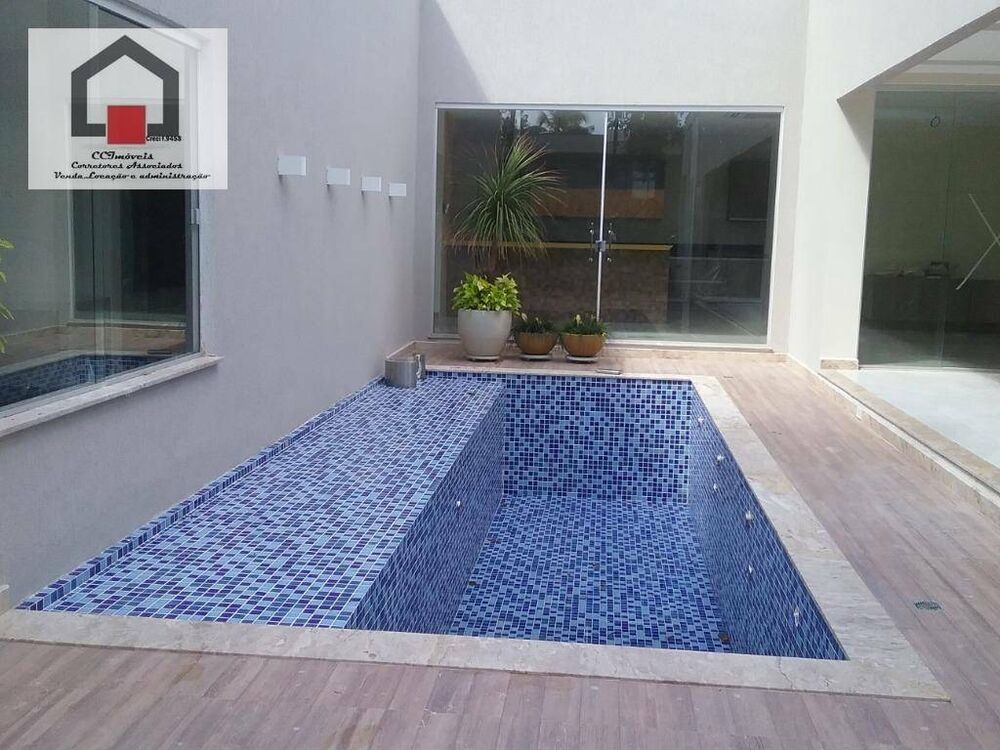 Casa de Condomínio à venda com 5 quartos, 400m² - Foto 2