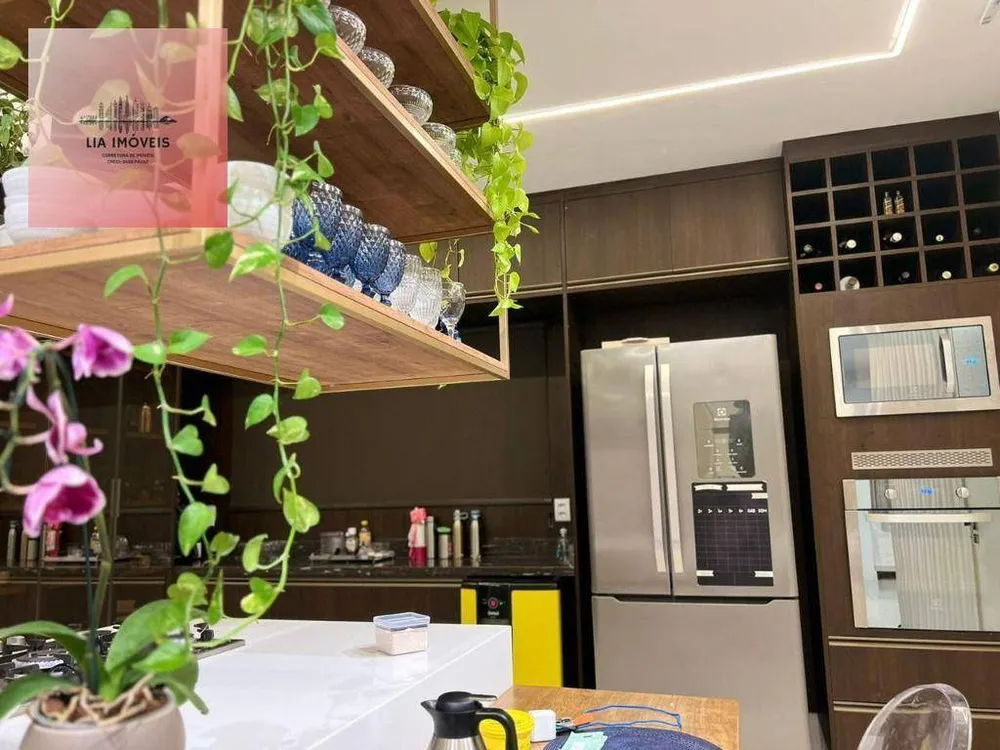 Cobertura, 3 quartos, 233 m² - Foto 5