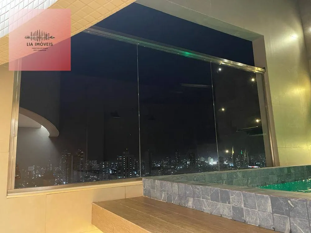 Cobertura, 3 quartos, 233 m² - Foto 1