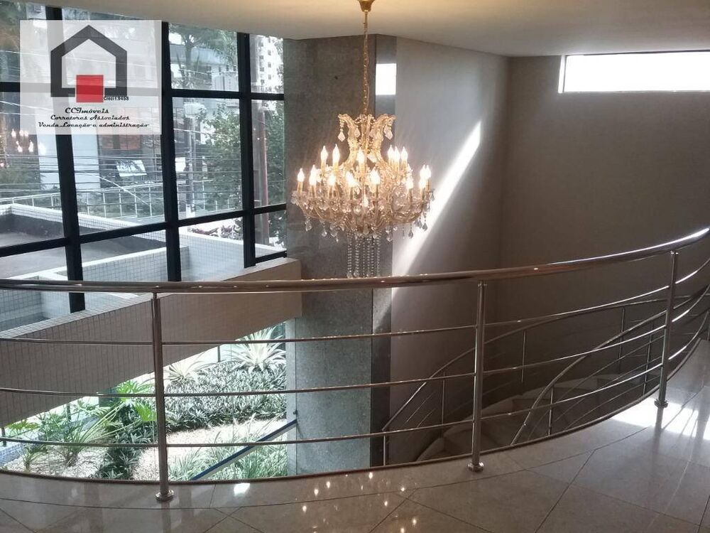 Apartamento à venda com 3 quartos, 172m² - Foto 1