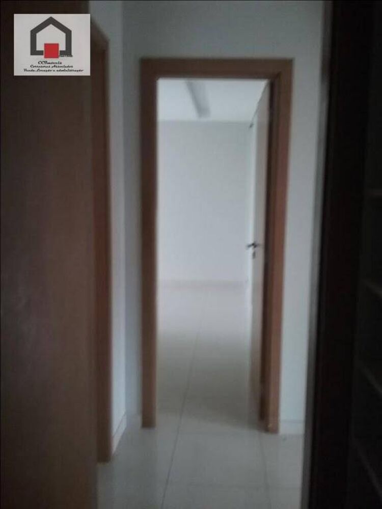 Apartamento à venda com 3 quartos, 198m² - Foto 8