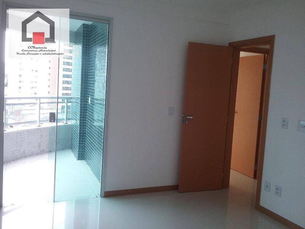 Apartamento à venda com 3 quartos, 140m² - Foto 3