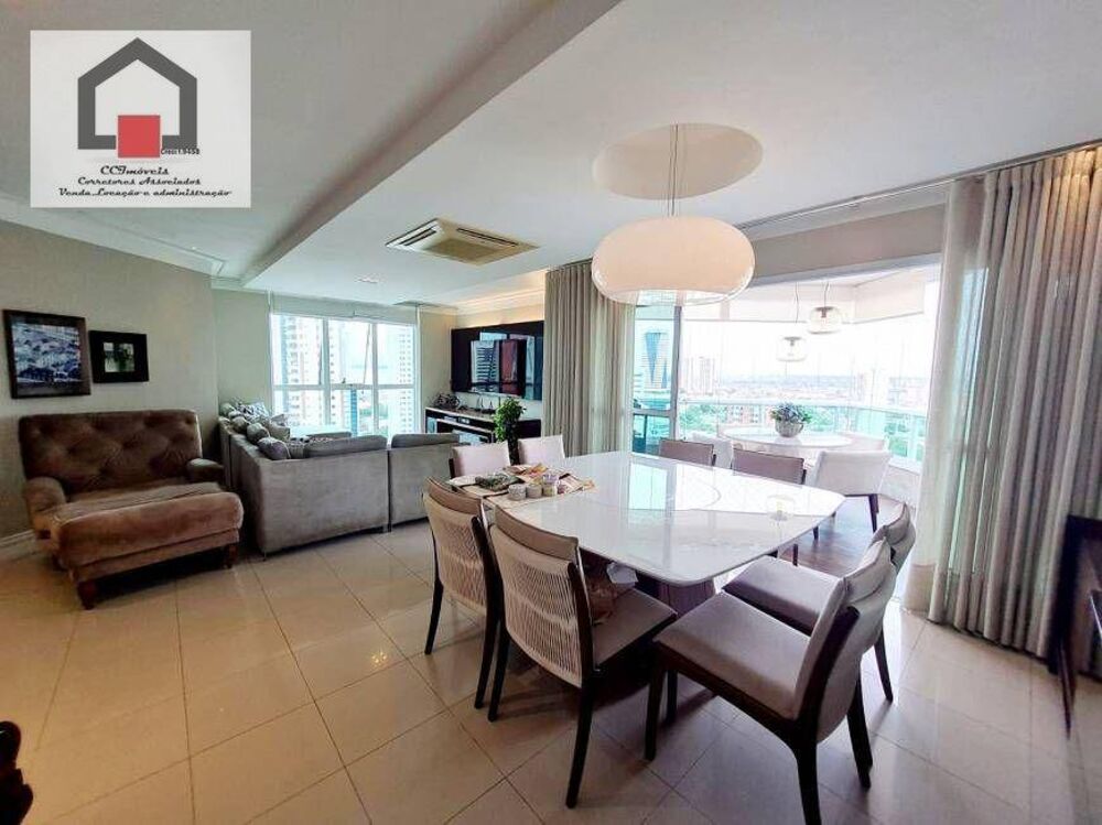 Apartamento à venda com 4 quartos, 195m² - Foto 1