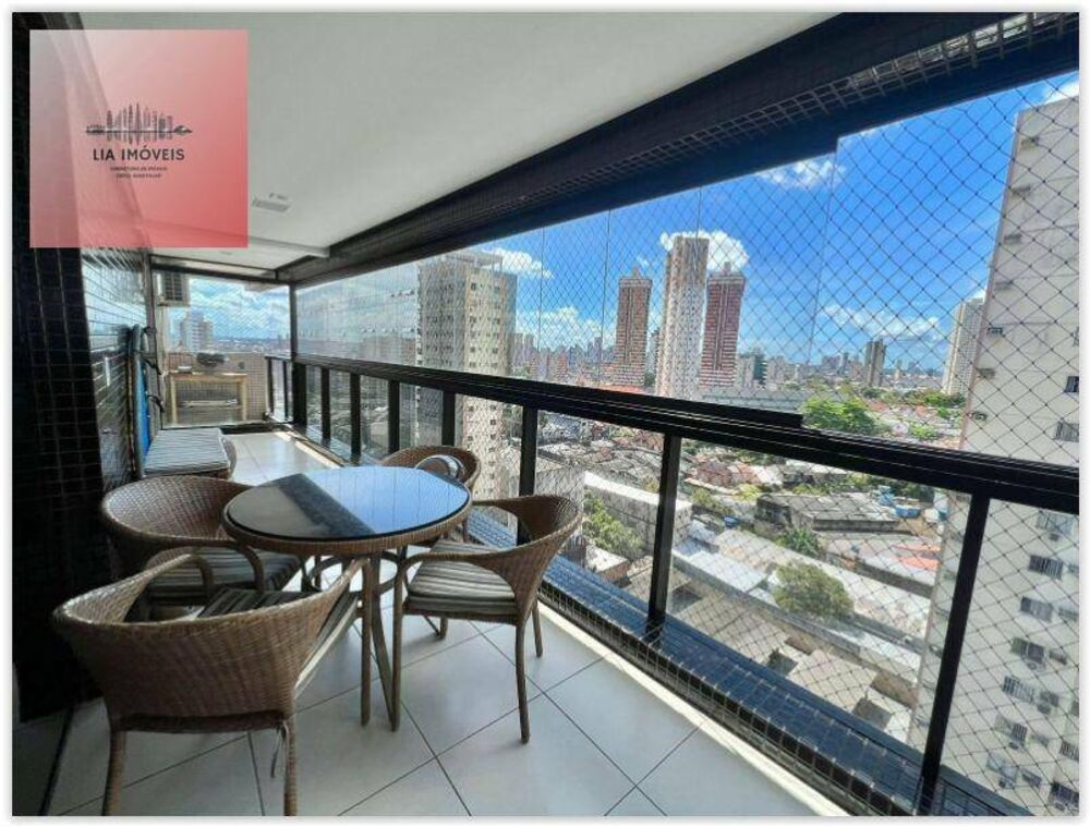 Apartamento à venda com 3 quartos, 147m² - Foto 2