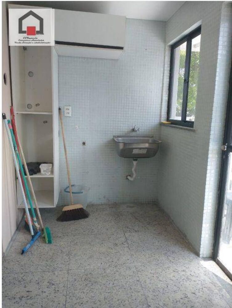 Apartamento à venda com 3 quartos, 165m² - Foto 4