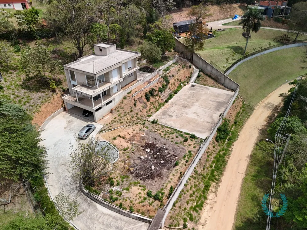 Chácara, 3 quartos, 2538 m² - Foto 1
