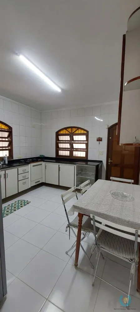 Chácara, 3 quartos, 2600 m² - Foto 2