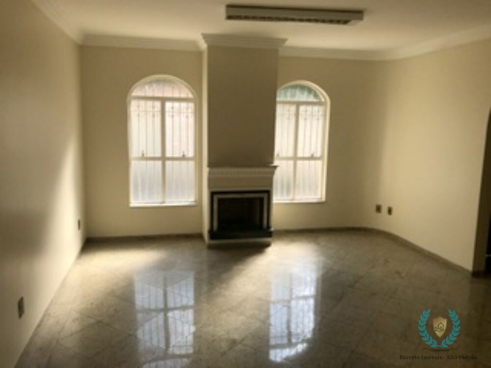 Casa, 4 quartos, 236 m² - Foto 2