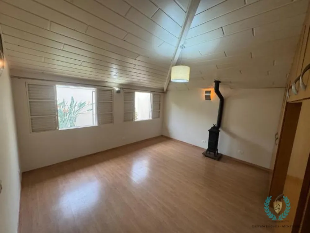 Casa, 3 quartos, 231 m² - Foto 4