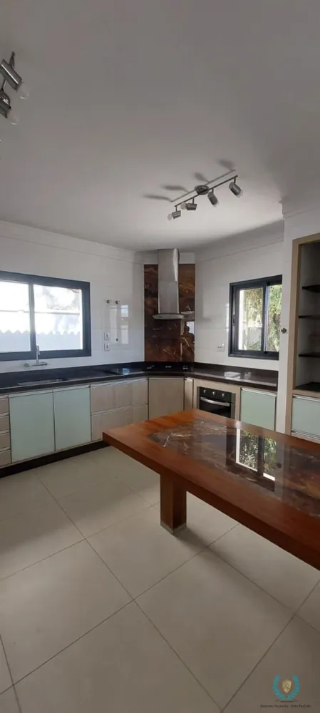 Casa, 4 quartos, 280 m² - Foto 6