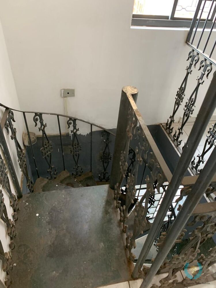 Casa, 4 quartos, 325 m² - Foto 2