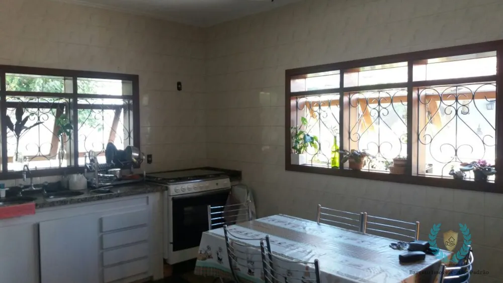Casa, 3 quartos, 300 m² - Foto 8