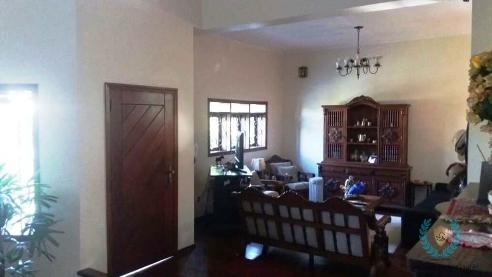 Casa, 3 quartos, 300 m² - Foto 1