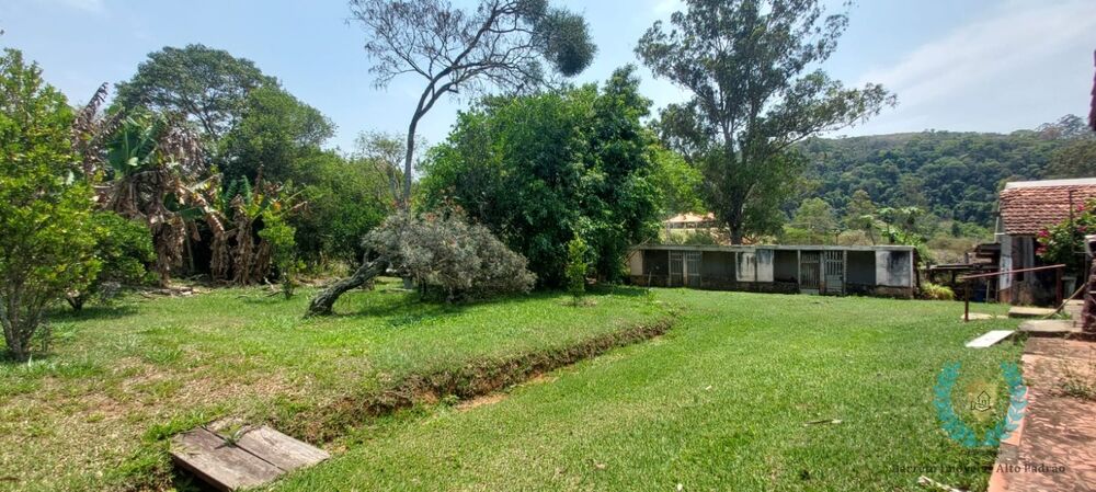 Chácara à venda com 2 quartos, 150m² - Foto 2