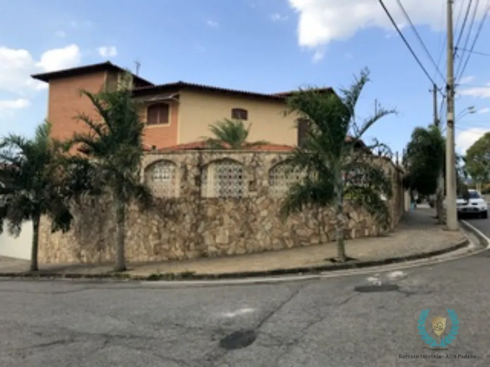Casa, 5 quartos, 333 m² - Foto 1