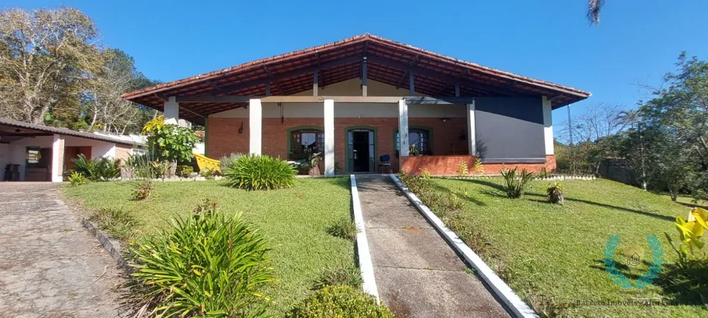 Chácara, 4 quartos, 5000 m² - Foto 1