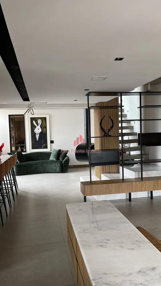 Cobertura, 3 quartos, 215 m² - Foto 14