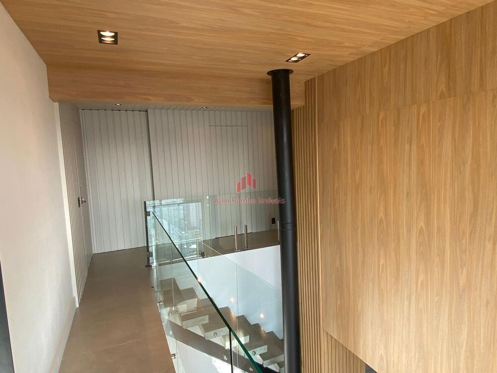Cobertura, 3 quartos, 215 m² - Foto 6