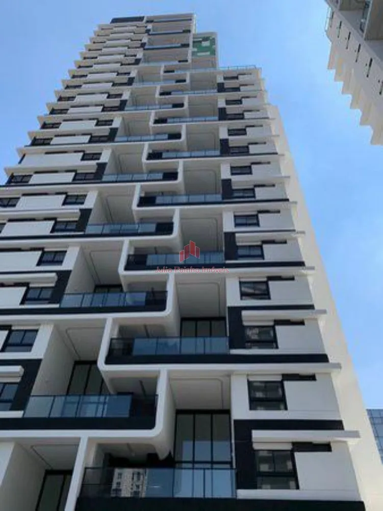 Cobertura, 3 quartos, 215 m² - Foto 2