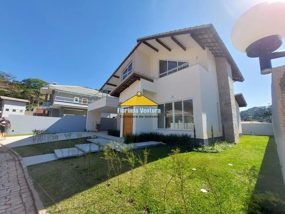 Casa de Condomínio à venda com 3 quartos, 214m² - Foto 1