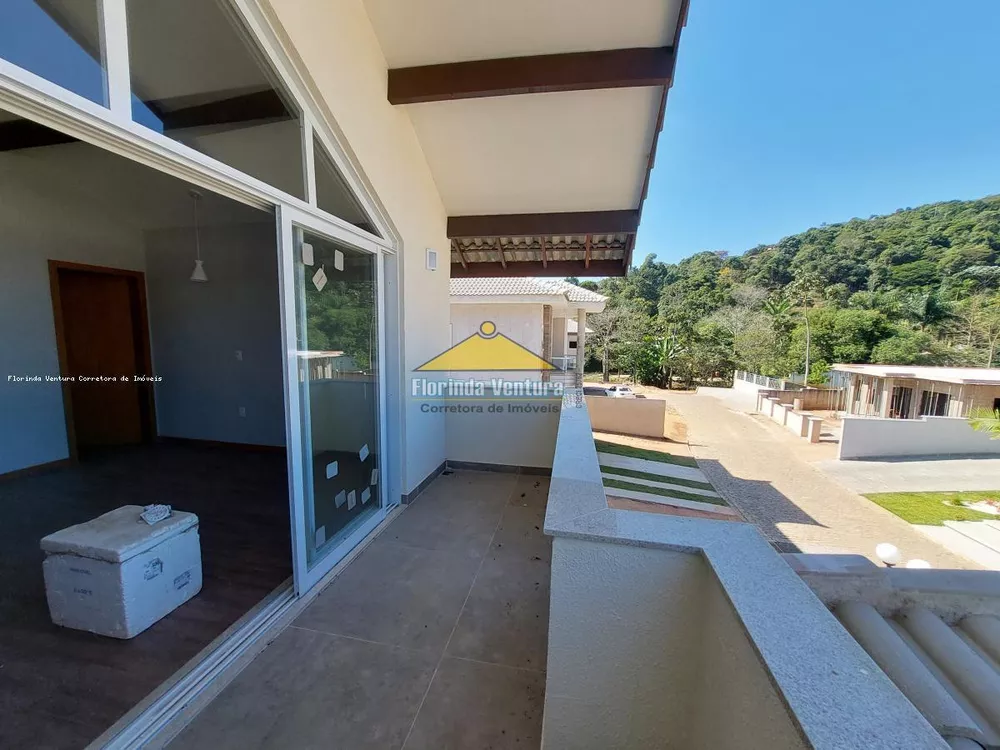 Casa de Condomínio à venda com 3 quartos, 214m² - Foto 15